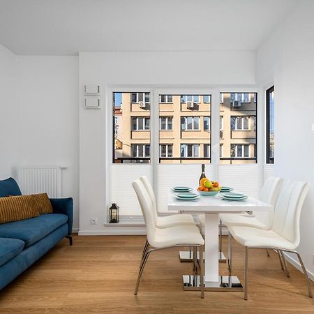 Warsaw Apartments Okrzei 12 Street エクステリア 写真